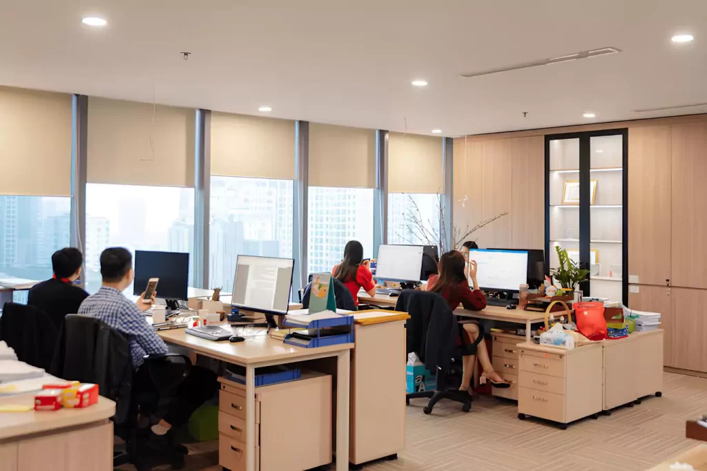 văn phòng làm việc tại trụ sở của okvip